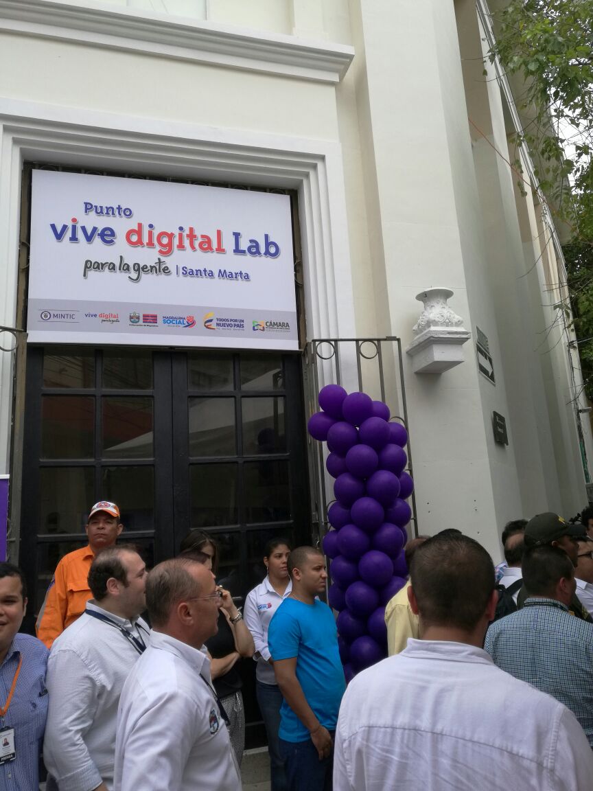 CamComercioSM's tweet photo. Esta es la primera iniciativa en #SantaMarta para consolidar el distrito de innovación y desarrollo #MagdalenaMásCompetitiva https://t.co/SPsPdciPbK