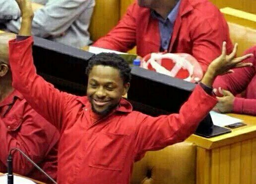 TertiusRathebe's tweet photo. Where is the video??
#SesethuVideo
#Inbox https://t.co/rFIbbQ6Ay7
