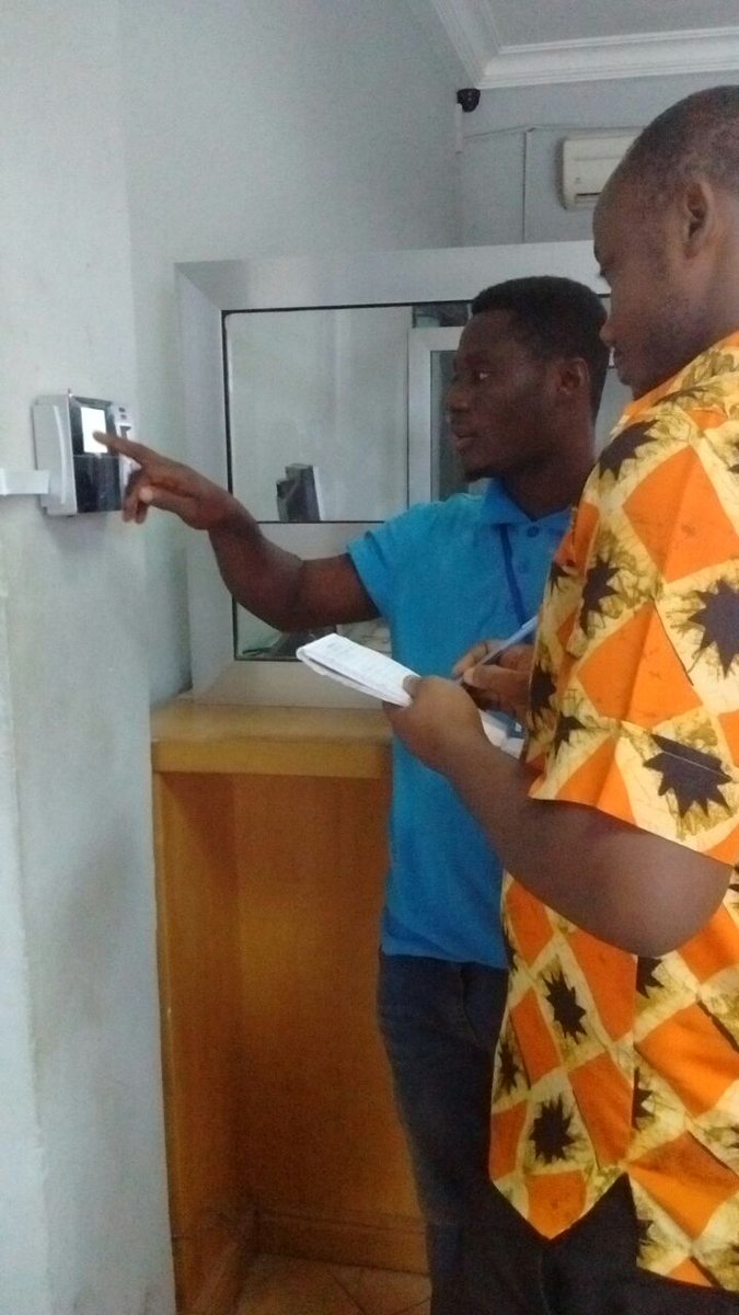 easyclockingafr's tweet photo. #TechFriday#Our Tech Team Always On Site For 24/7 Support To The Client. Just contact us for all your Biometrics problems..+233 303 972 175. https://t.co/gxIAmIPTZR