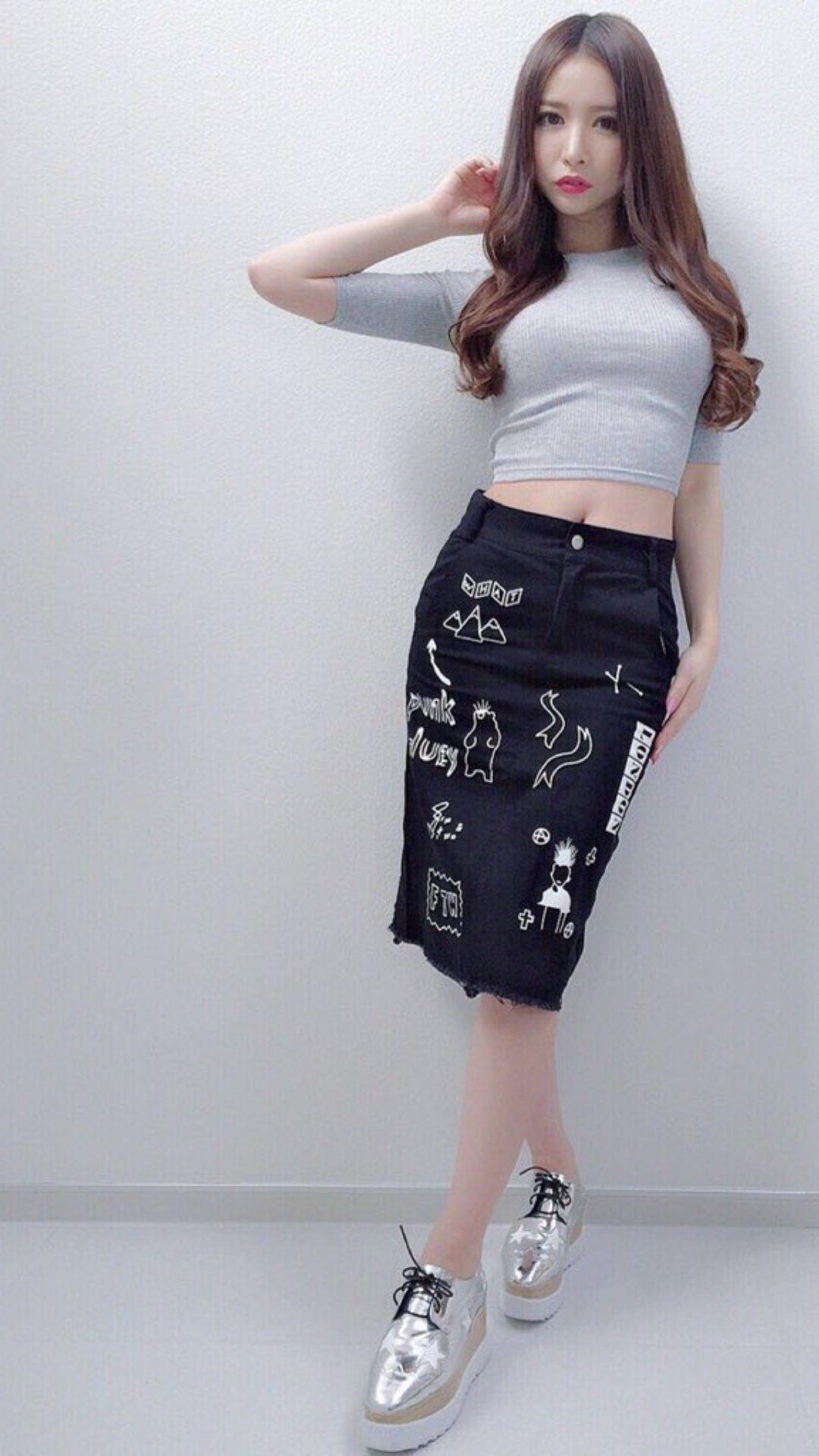 衣世 衣世にゃんの好きなビキニもの以外の画像をスマホ背景用に✂した1080x1920(PNG使用)の背景用画像垂れ流し４枚ごとにゃ💗  （=￣q￣=）にゃ～♪ ラブリんちょ♪ にゃん・にゃん・にゃにゃ・にゃん！！ (=￣▽￣=)つｵﾃﾞｺﾍﾟｯﾁﾝ 💗其の１💗 #吉見衣世 ...