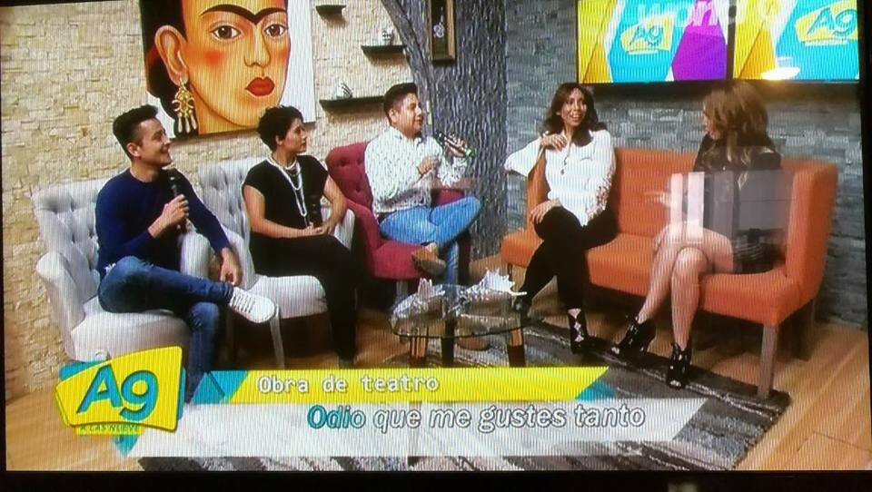 Primerallamadaa's tweet photo. @OddyEspinosa @mimonmor @MemoLopezmar en entrevista hablando del estreno de #OdioQueMeGustesTanto 

No te la pierdas a partir del 6 de abril https://t.co/M9eN26V0Yo