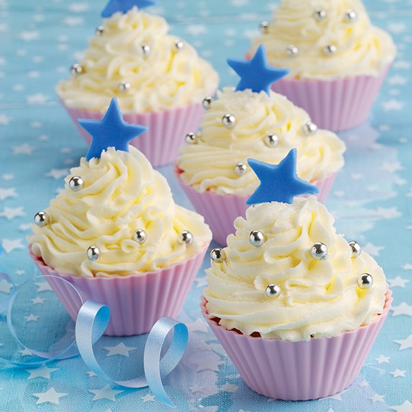 Make magic in your #kitchen with Anna &amp; Olaf with Disney Frozen Cakes &amp; Sweets #baking #recipes to melt your heart fal.cn/BakingSale