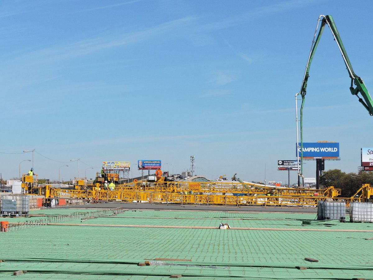 Southbound Delaware Ave, Richmond St in Port Richmond closed and detoured till 2PM today for concrete paving on I-95. #95revive.com