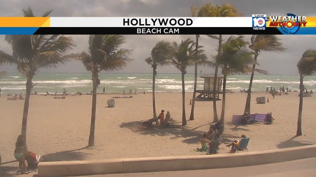 High rip current risk through the weekend. Small Craft advisory through Saturday afternoon. #miami #FLL #Flkeys https://t.co/Ps7vicftMd