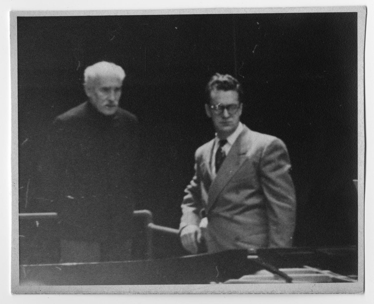 UNTMusicLibrary's tweet image. Happy 150th, Arturo Toscanini! From our Digital Library, one of Don Gillis&apos; tribute programs: digital.library.unt.edu/ark:/67531/met…