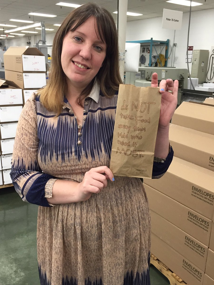 ECMIowa's tweet photo. Iowan @marmargerbil has a #Message2Mulvaney:
"do NOT take food away from kids who need it MOST."
👏👏👏 Right on, Marlena! https://t.co/slPeDENvGv