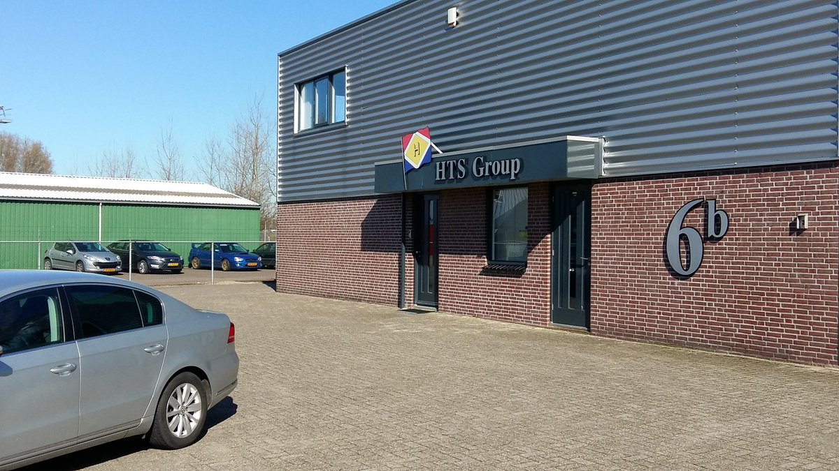 HansFreije's tweet photo. Op bezoek bij de logistieke trekker in @gem_gorinchem: #HTSGroup (100m) #intermodaalvervoer #toekomst https://t.co/6cGOBUd5bn