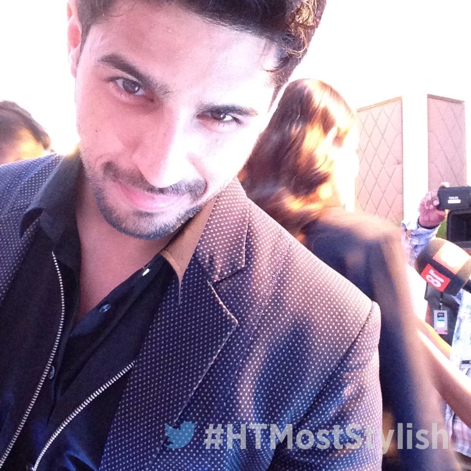 htcafe's tweet photo. Here's a great photo from #HTMostStylish with @S1dharthM https://t.co/c5MTrwchsv