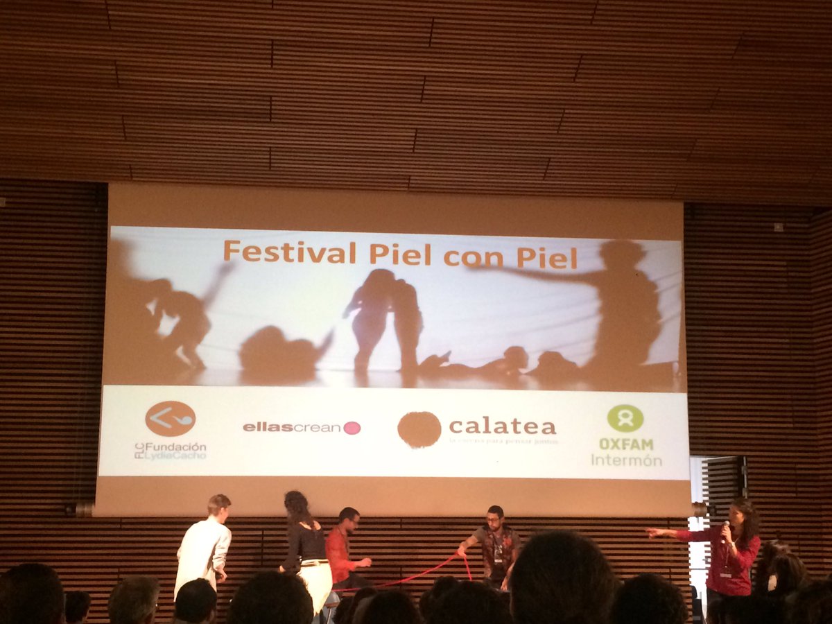 nataliaper_'s tweet photo. Pelos de punta tras las muestras teatrales - qué guerreras. Impresionante trabajo. https://t.co/56iejlWV89
