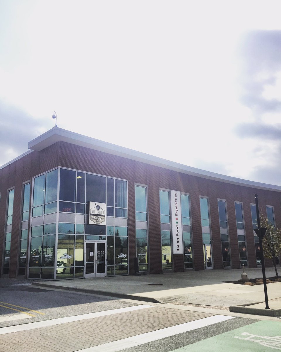 ☀️It's a sunny day in #Speedway! 🏁Stop in <a href="/misterlinoindy/">MisterLino</a> for some Deer Creek deliciousness🍻. 4 different styles on tap! 🙌🏽