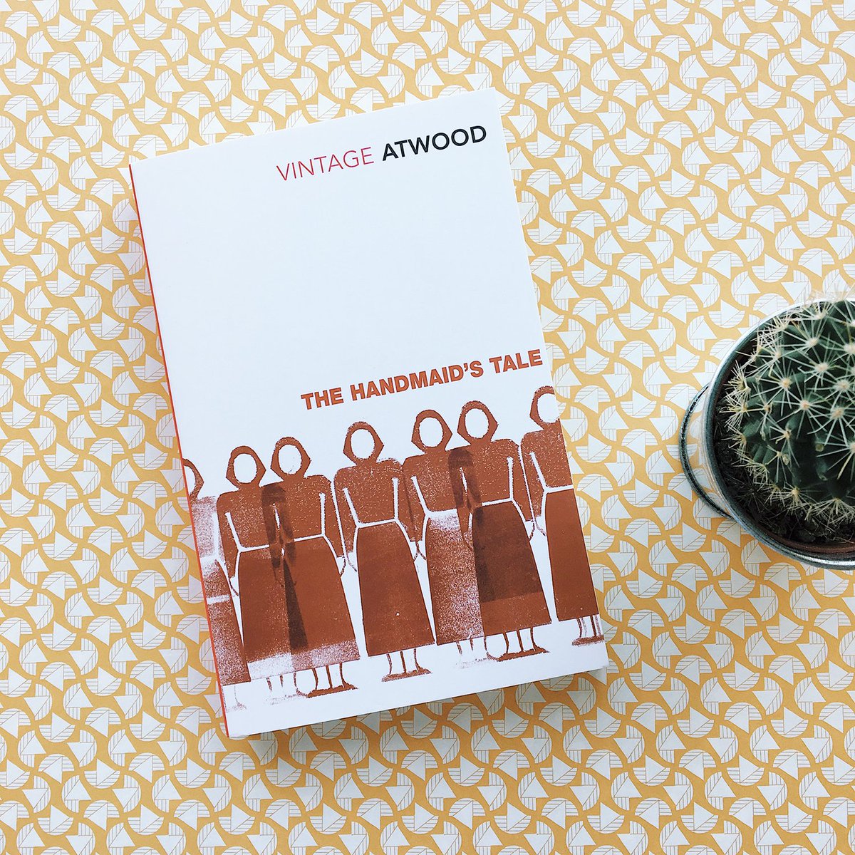 penguinplatform's tweet photo. Ohh the trailer for The Handmaid's Tale TV series is here! Are you going to read the book before you watch the show? https://t.co/gRNZxzh0u0 https://t.co/jlNTr59xTz