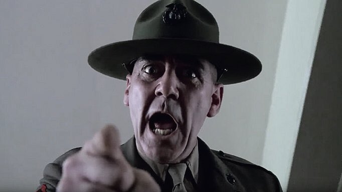    Happy birthday to the amazing R. Lee Ermey! ¡Feliz cumpleaños 