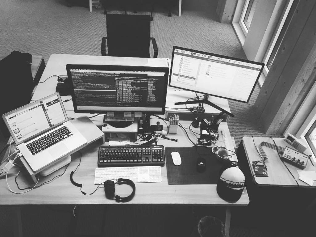 kainbacher's tweet photo. #hackingweekend starts now https://t.co/V3AuKBtFrY https://t.co/JaOtRlQQdM