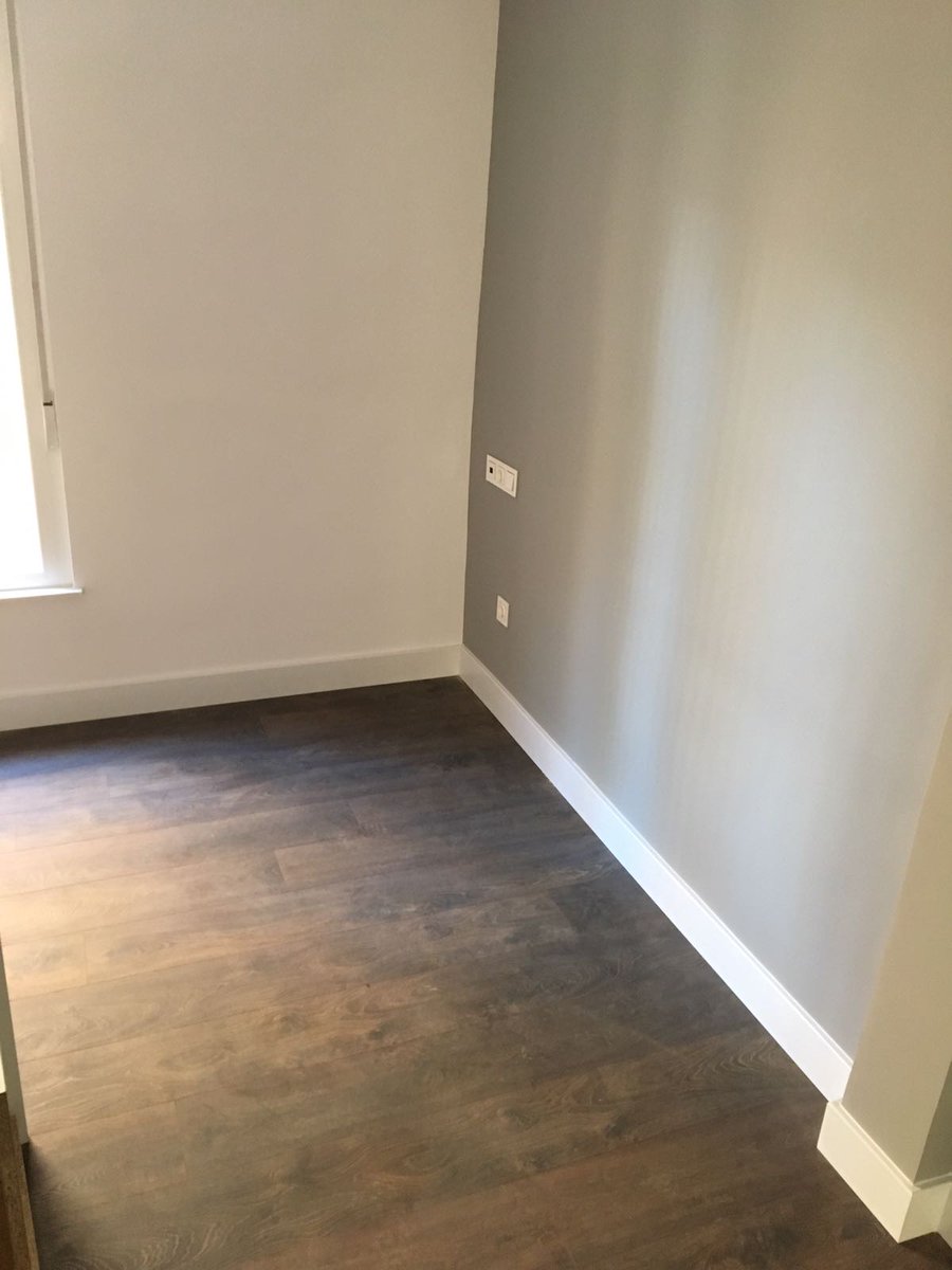 GrupoMaxDecor's tweet photo. Reformas con estilo @GrupoMaxecor #parquet #tarimaflotante #epsacio #luz #decoracion #estilo #rodapies #PuertasAbiertas https://t.co/PyA5sBWPEw