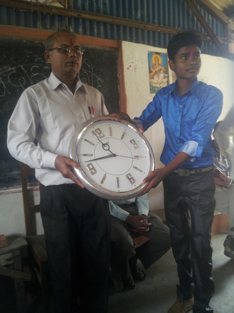 ShivshankarMe14's tweet photo. Me and.  Our headteacher at the last day of our school life(2072) https://t.co/eyIS7lHUob