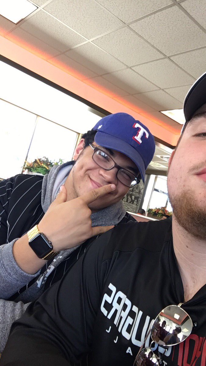 Alex__Kirkbride's tweet photo. Back at it with #friendfridays https://t.co/0wJ2uthbj4