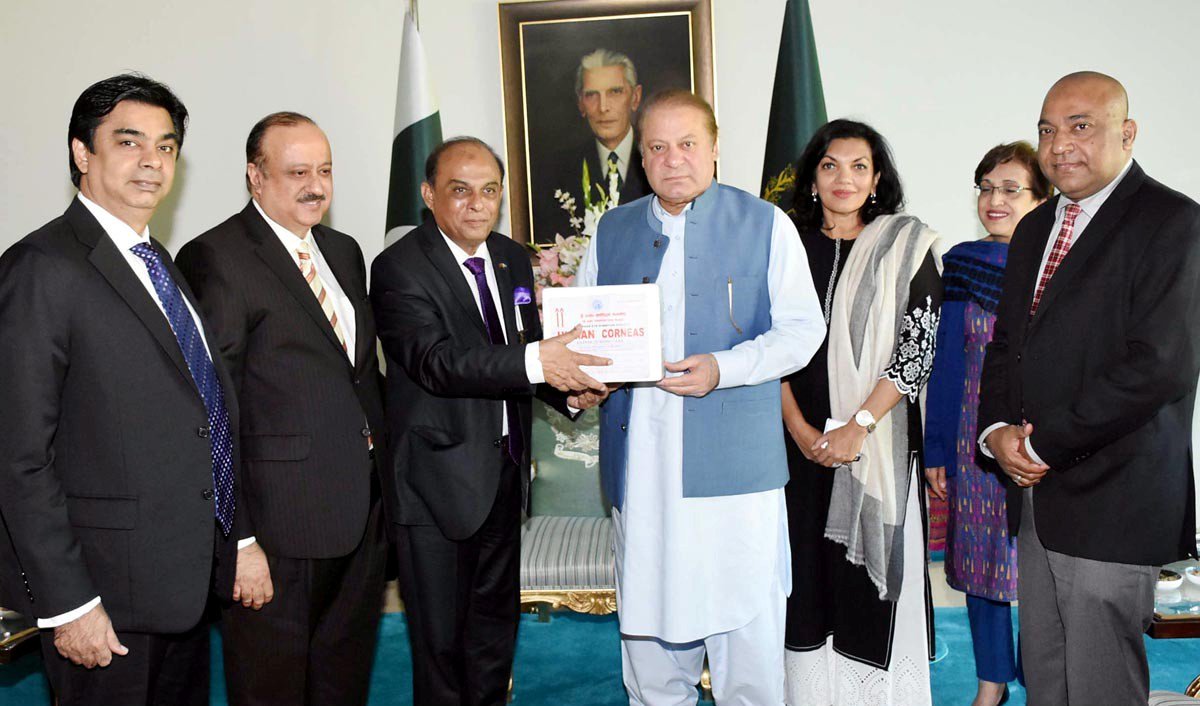 dailytimespak's tweet image. PM Nawaz offering dua after planting tree in newly established Forest Service Academy at Gora Gali

#development #Murree #Pakistan