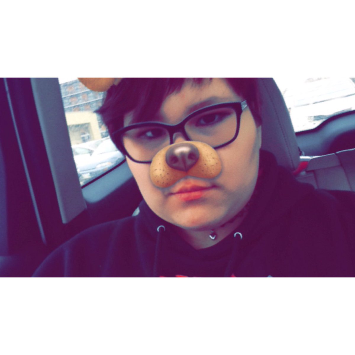 Aesthetickasper's tweet photo. When you have a new hair style and no one likes it so if you don't like it then fawc you https://t.co/2tBalA3DUn