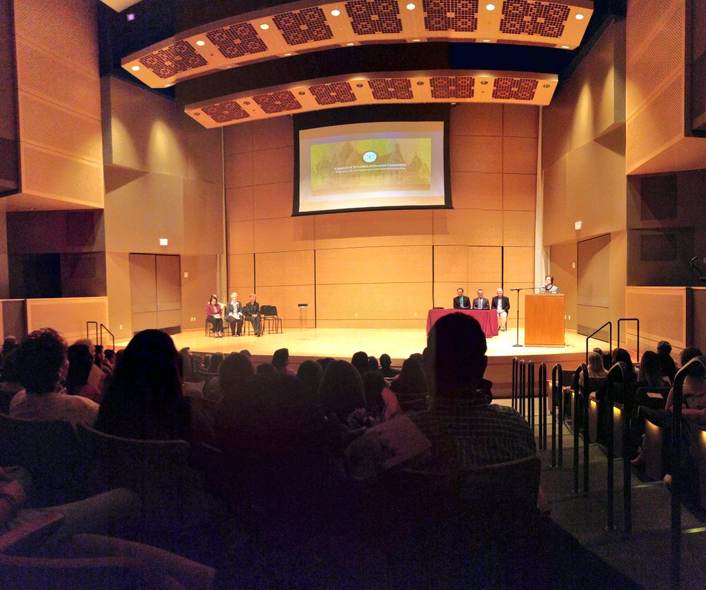 sjmctxst's tweet image. Way to go, Bobcats! Congrats to some of our SJMC students who got inducted into the Council of Scholars. #sjmc #txst