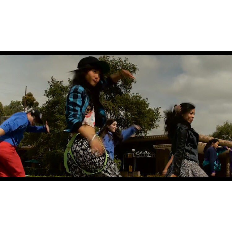 lilianmanansala's tweet photo. Special #throwbackflashback to working with @dancejujudance and some of our #xanimo crew. … https://t.co/qBEZ3NygRd https://t.co/rdyCw3tPUd