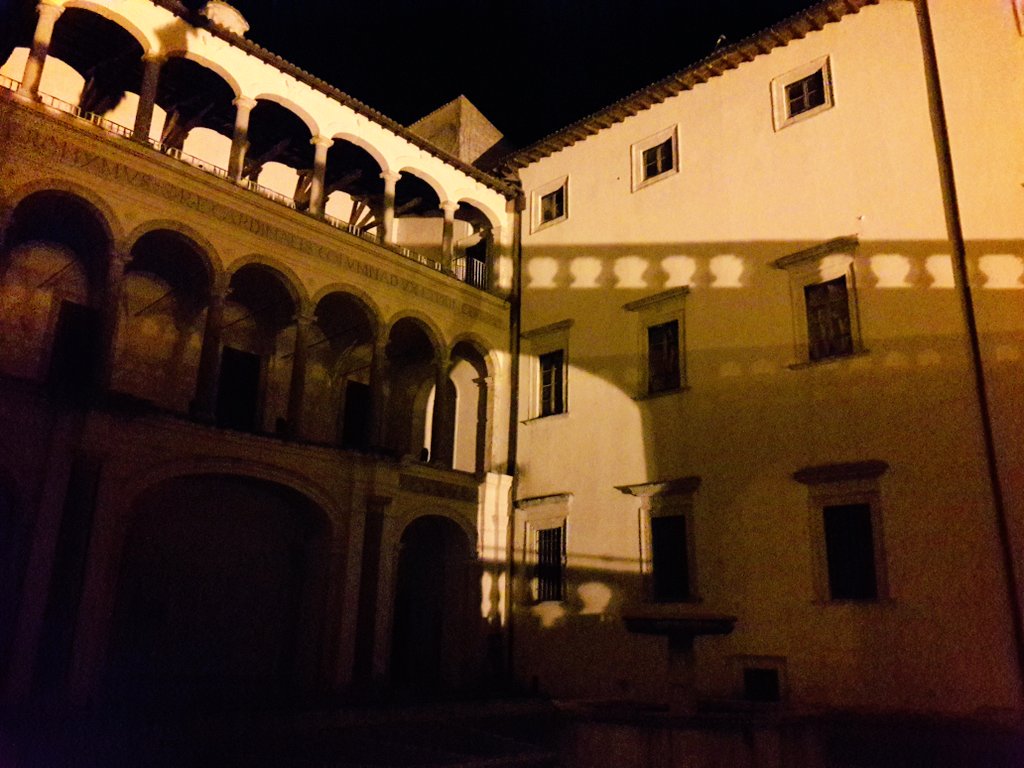 accia66's tweet image. The night in the castle...
#castellocolonna #fascinonotturno #proveserali #genazzanoeanchemio #marzo2017