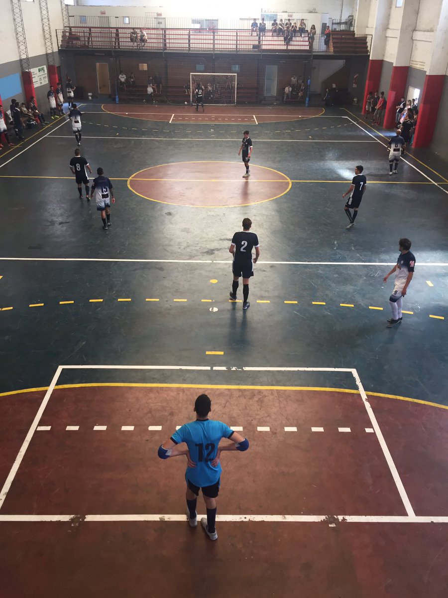 ligaf5ok's tweet photo. #AmistosoPretemporada @cdscsanmartin recibió a @Clubmitrefutsal en Arsenal. 
5ta: SM 2 - M 2
4ta: SM 0 - M 1
3ra: SM 1 - M 4
1ra: SM 3 - M 4 https://t.co/J1OqAojBC9