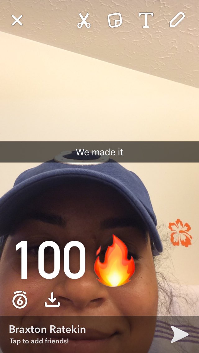 hannahkay_1024's tweet photo. Today is a day to be marked in human mind history ... maybe one of the longest daily commitments I've had. #MoreSnaps #IssaHundo 💯💯💯💯 https://t.co/MMLw4lNNL1