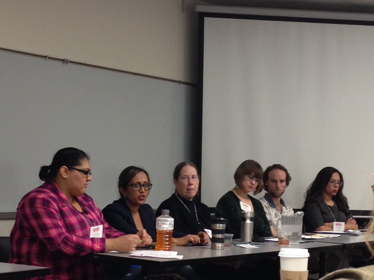 DuffNation_edu's tweet image. The Challenges of Teaching in Post-Truth times #oaktoncommunitycollege #genderstudies #checksources #factchecking #askforevidence