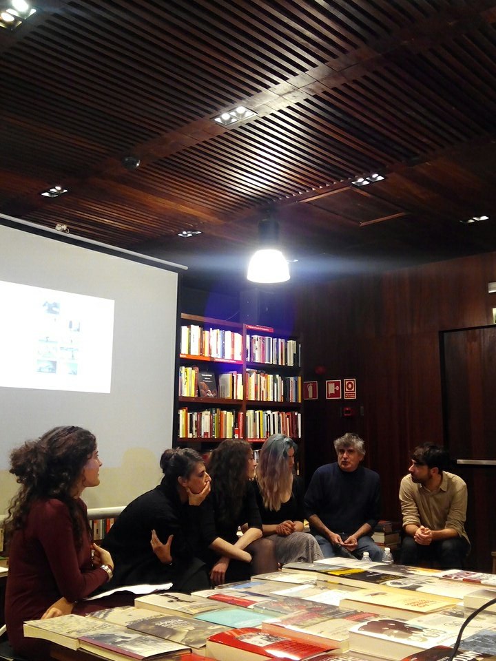 <a href="/cuartomag/">Cuarto</a> sin justificar lo anormal. La presentación de nuevo número de Cuarto. Grandes artículos en su interior ;)