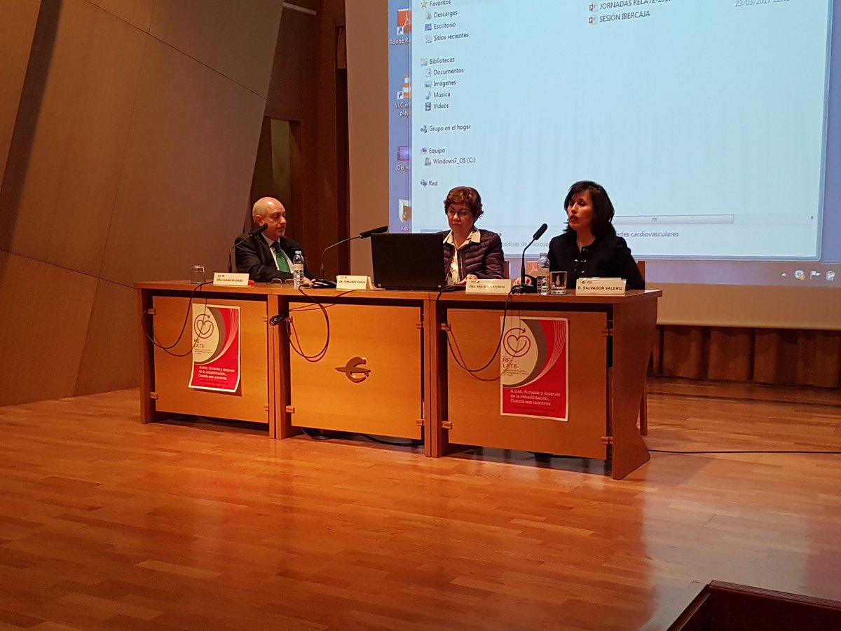 Re_late_'s tweet photo. Interesantisima primera jornada de re-late #Zaragoza #Aragon https://t.co/ikUgS89Ynj