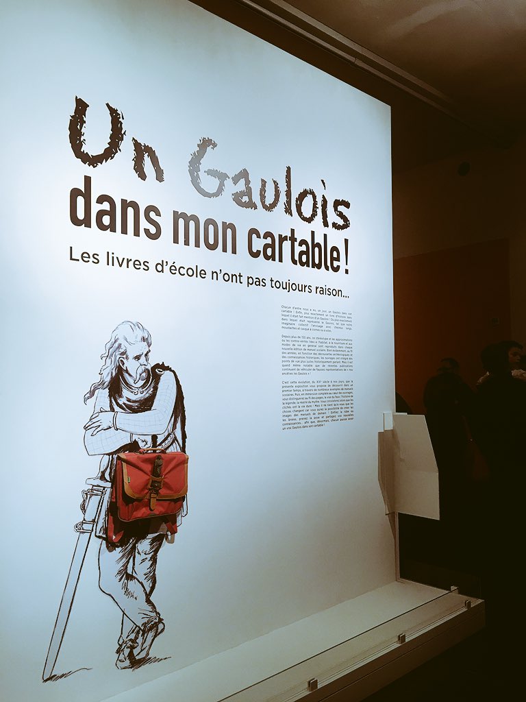 Agence24's tweet photo. Place à l'inauguration de l'exposition "Un Gaulois dans mon cartable !" ! 👨🏼‍🏫👩🏻‍🏫 #exposition #museoparc #alesia @MuseoParcAlesia https://t.co/oxFLIA0QHY