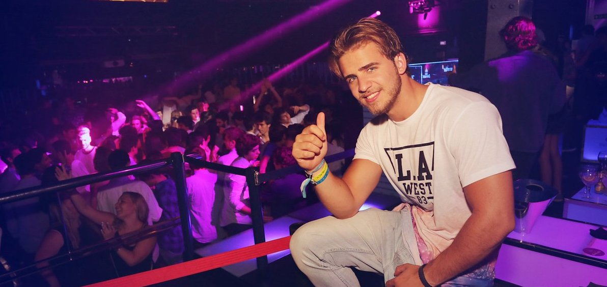 🤔¿Música electrónica con sonido 🇳🇱 fabricada en 🇪🇸?
✅Yes!
Con @PeterBaseDj, 💿<a href="/DJ_Chris_Odd/">Chris Odd</a> e 🎤 <a href="/Ivanildokembel/">Ivanildo Kembel</a>!
👇🏻
megastar.fm/solotemazos/bl…