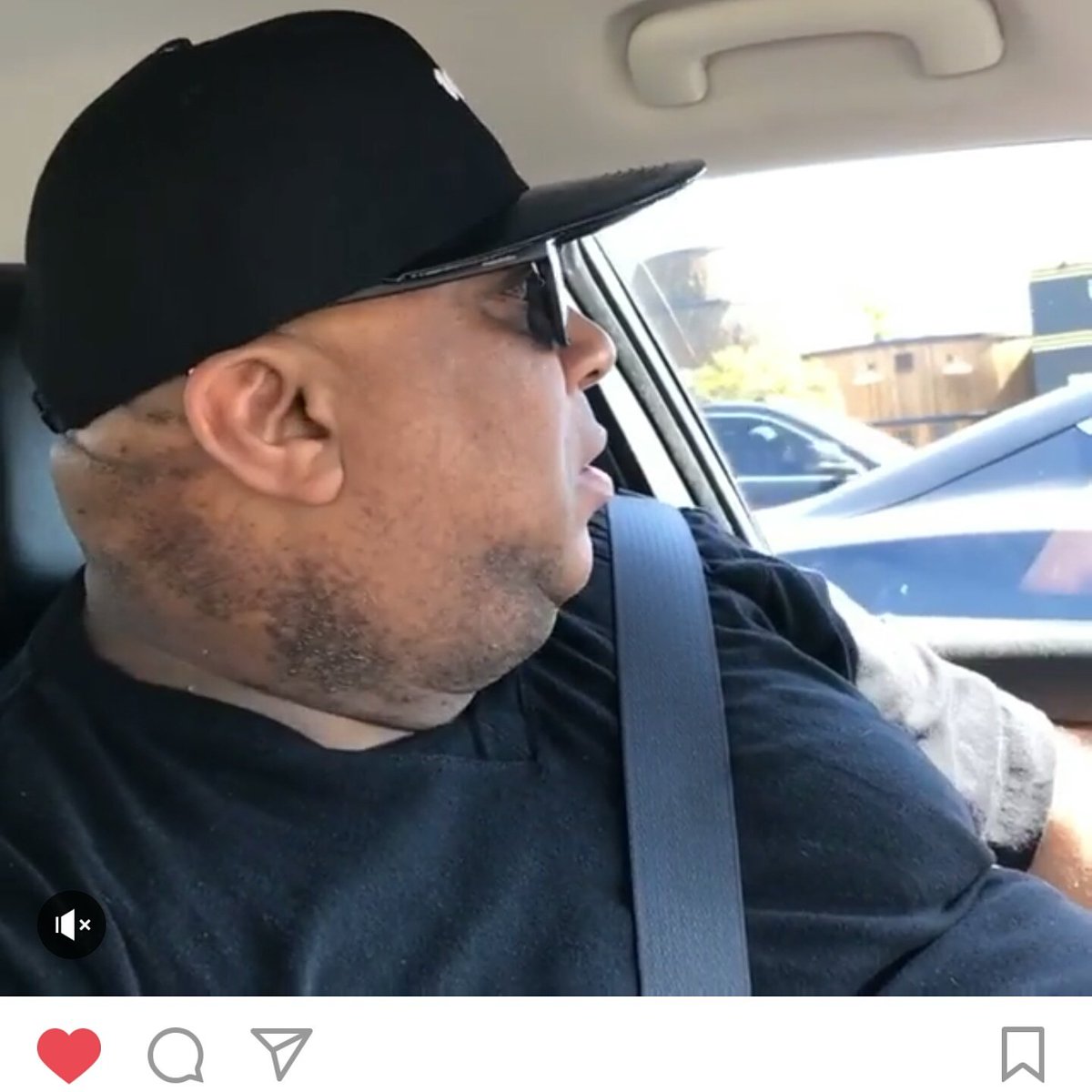 bleevpromo's tweet photo. @Bmikerob will be in the building in San Jose for show me what you got eleven. If you're an artist hit this man up for your artist needs! https://t.co/kngwW4wklo