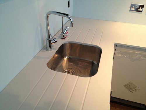 SPMGranite's tweet photo. Having #Quartz as your #worktop of choice for the #kitchen
#kitchenworktops #essex #surrey #sussex #garnite
https://t.co/QVCRb6H7Zk https://t.co/4IHMKqXjLI