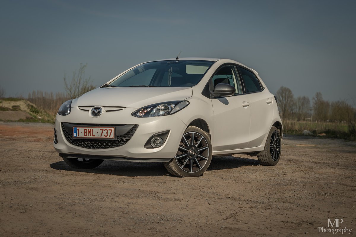 XilixiR_'s tweet photo. My first #AutomotivePhotography.
#photography #Automotive #Car #MAZDA #HDR https://t.co/JXhM8e1kIp