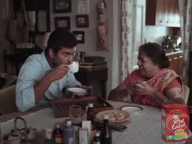 LoveUMarketing's tweet image. New Red Lable Brooke Bond Advertisement #Tfor... loveumarketing.com/red-lable-broo… via @LoveUMarketing #loveumarketing #LUM