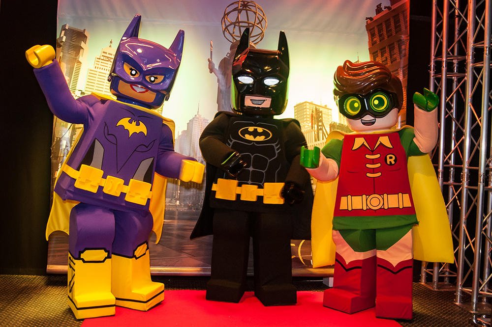 LEGOLAND Windsor Twitter પર: "There's only 1 week left to enjoy our LEGO Batman Movie Days! Book your now: https://t.co/JqQOQcR1g6 https://t.co/p2TAMQX6cL" / Twitter