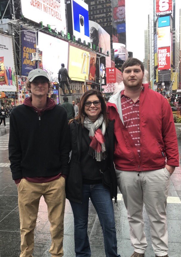 rhaze3's tweet image. @UofSC @SpursFeathers #SpursUp #USC in #NYC