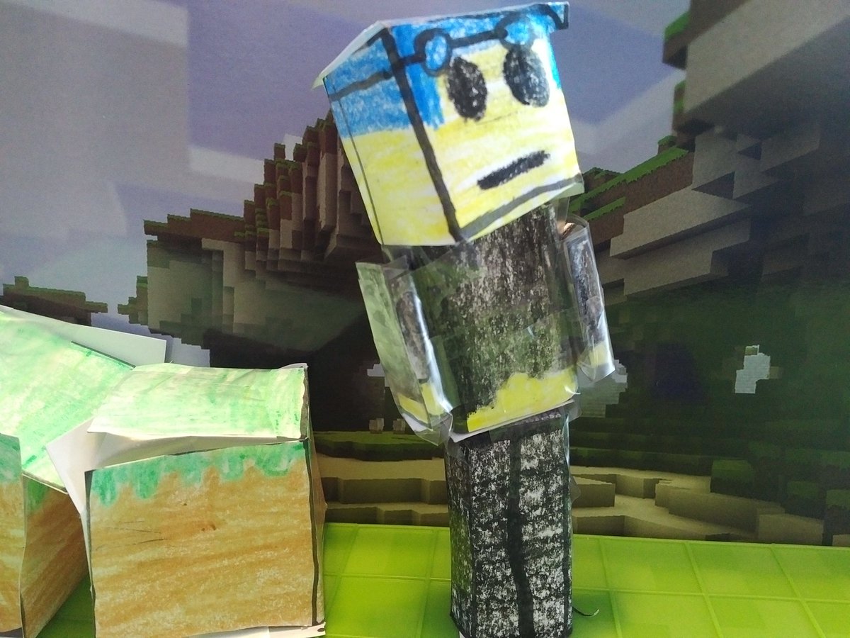 WesSurrett's tweet image. @dantdm you've been #papercrafted