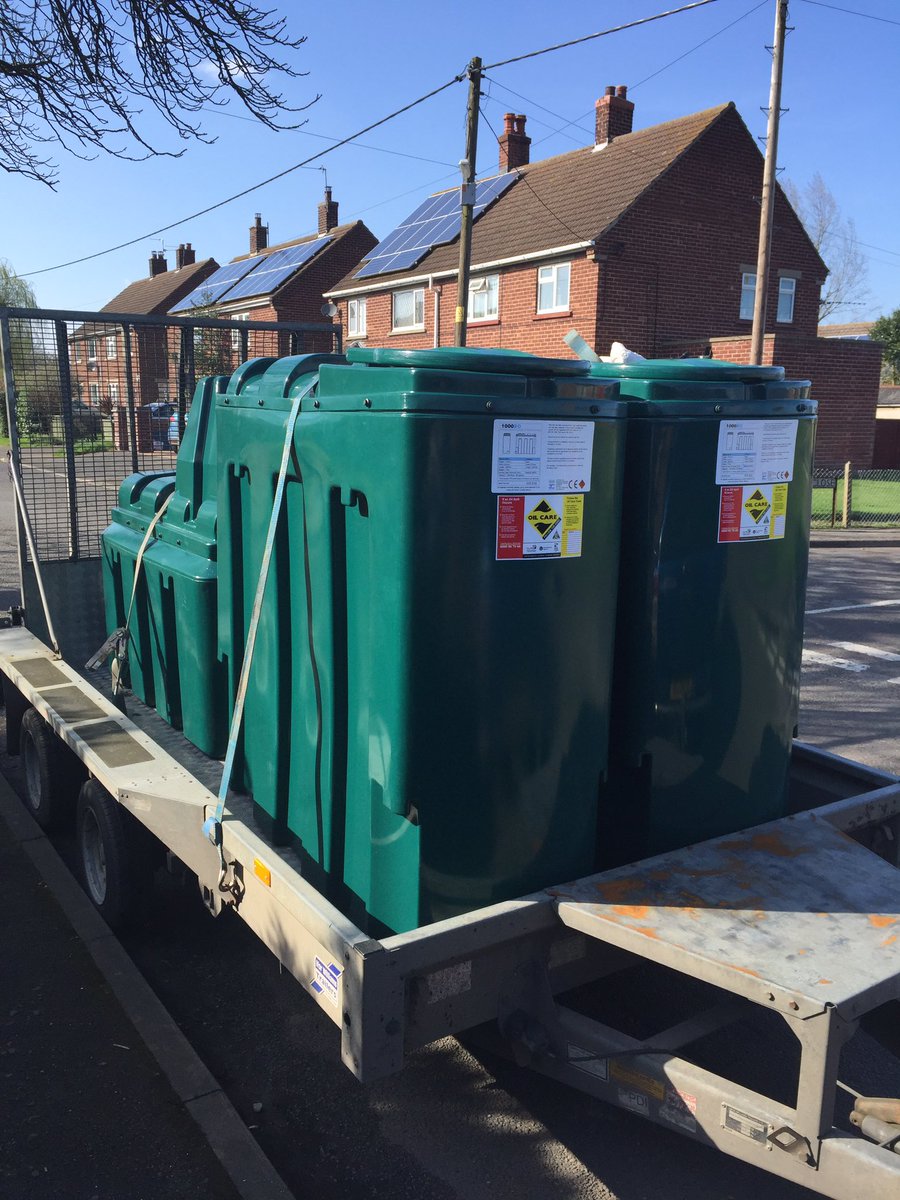 castloaders's tweet photo. 3 more tanks being delivered go to https://t.co/bFqVXb5mgo for free uk mainland delivery https://t.co/LQCdHNhZXK