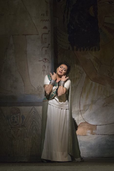 Krassimira <a href="/KrStoyanova/">Krassimira Stoyanova</a> and Jorge de León <a href="/jorgele66/">Jorge de Leon</a> deliver gripping vocalism in Met’s #Aida #opera #NewYork #Verdi newyorkclassicalreview.com/2017/03/princi…