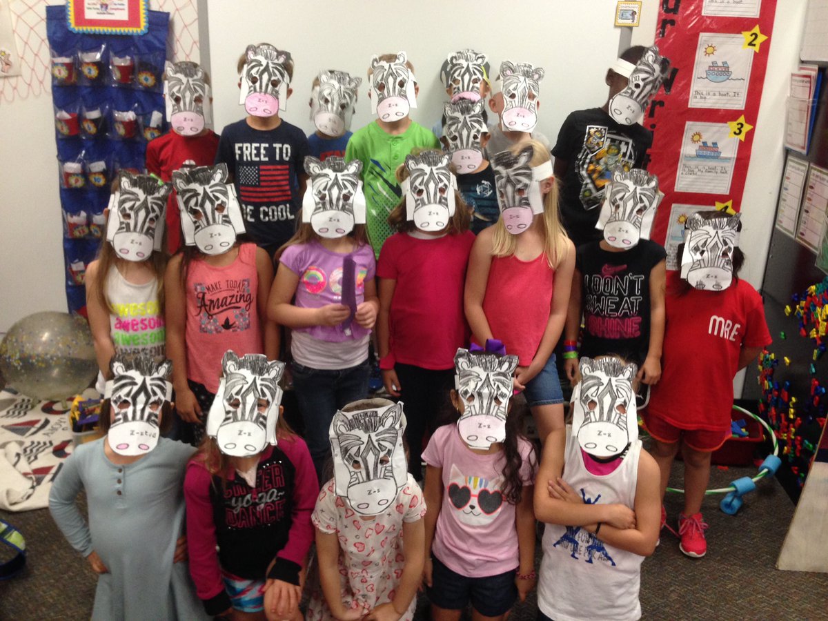 listonslearners's tweet photo. We learned that zebra's stripes are unique. The patterns are not the same. https://t.co/c7MRBayBvZ