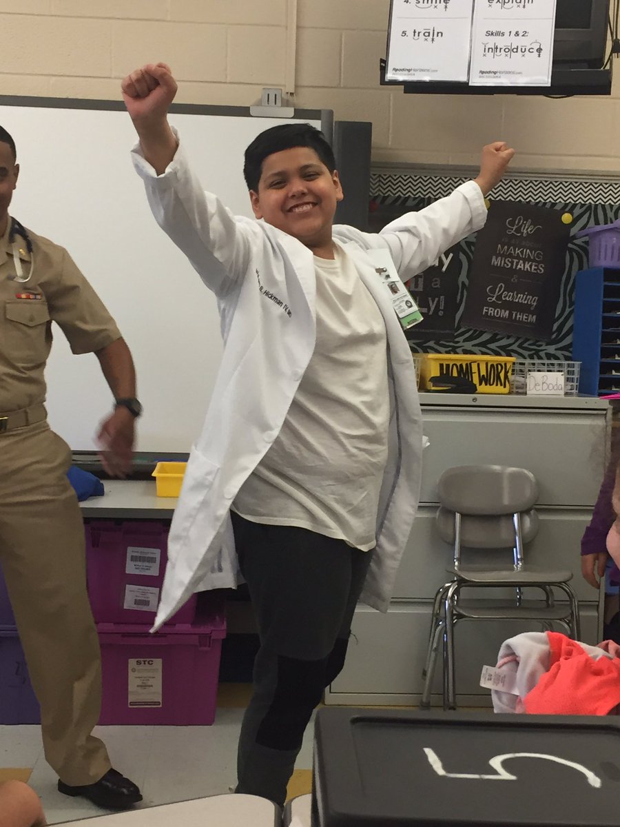 PLVTech's tweet photo. First Career Skype participant: Lieutenant William Hickman M.D. Future naval doctors. Adults - 1; Students - 0 @ColonialSDstrct @MrDistler https://t.co/1LEteGKCch
