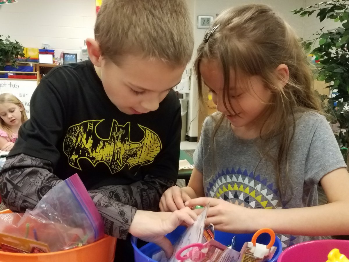 KC1stJungle's tweet photo. Earning tokens for behavior, test scores, AR quizzes,etc allows 1st graders to shop at the class store. They LOVE store day! #KatEdChat https://t.co/6HKnB6ZdFO