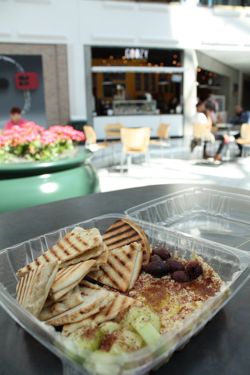 GoToGoozy's tweet photo. Did you know we have delicious hummus? It's one of our best sellers! https://t.co/HOQNfglYaq