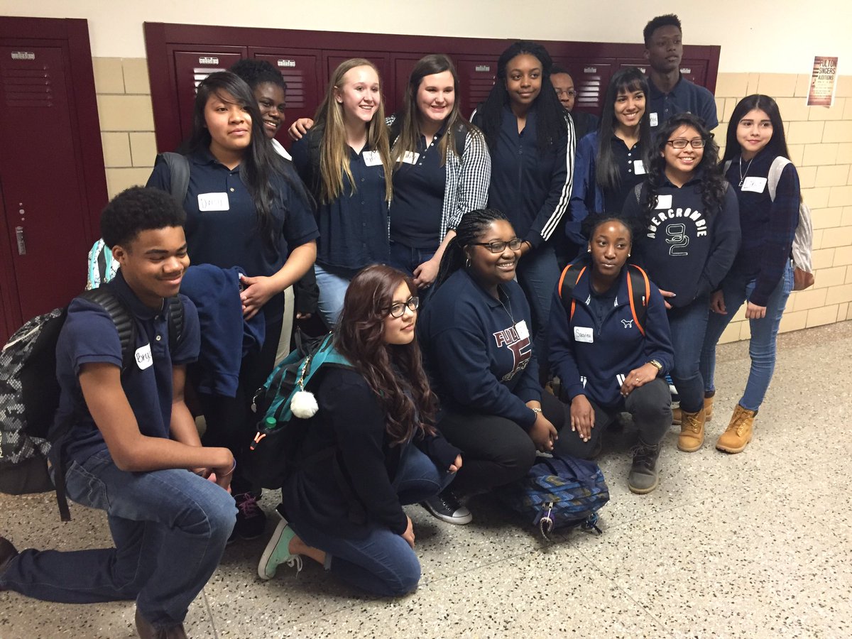 2020Falcons's tweet photo. This is the OUTSTANDING 9th Grade Leadership Team that facilitated a fantastic 8th Grade Visit today. So proud of these young people! 👏🏽😃🎉 https://t.co/APTMQdjeSj