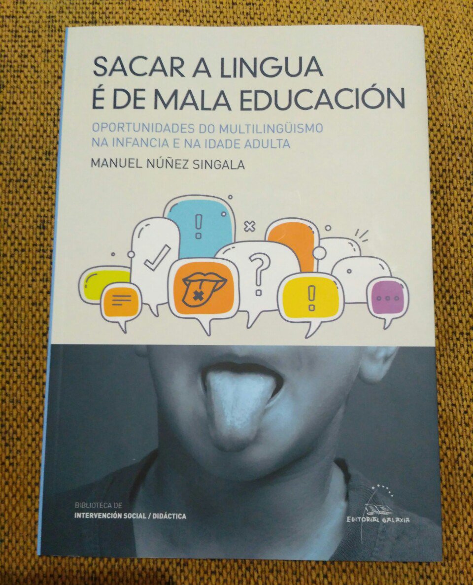 beni_salgado's tweet photo. #Singala e #MaloresVillanueva presentan o manual "Sacar a lingua é de mala #educación.Oportunidades do #multilingüismo".Ideal pra bos pais👶! https://t.co/hbPAdU2HMs