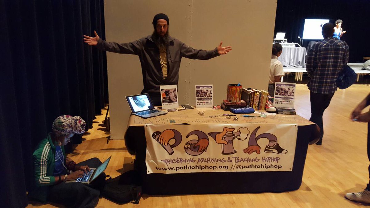 DeborahMag's tweet photo. #SWANDAYMIAMI #SWANCommunityProgram #TheArsht @pathtohiphop #PATH https://t.co/dNv3uZTHeR