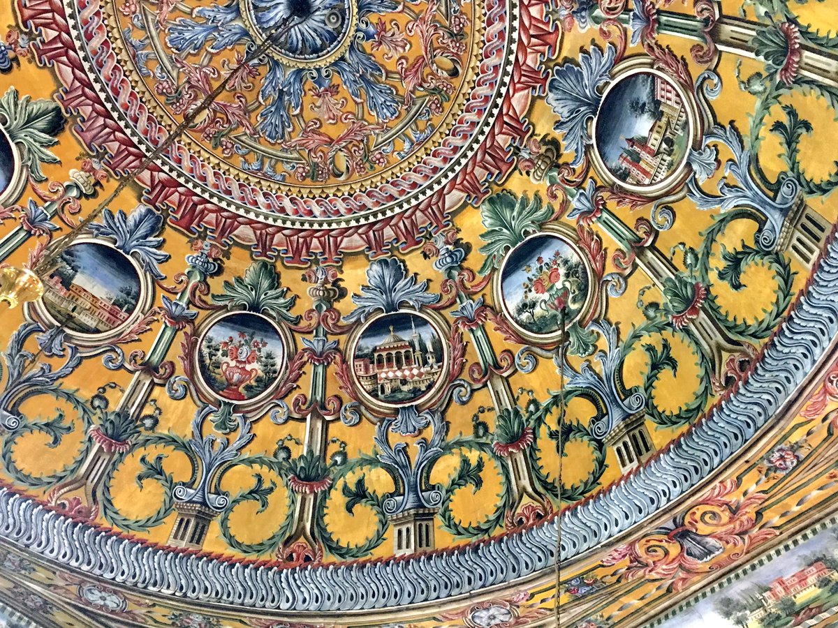 LouisaVinton's tweet photo. Happy to find time for a quick tour of stunning #PaintedMosque in #Tetovo w/@HelenClarkUNDP @ArbrAdemi @teutaarifi and Min. Shiret Elezi https://t.co/HZh2mkEQUl