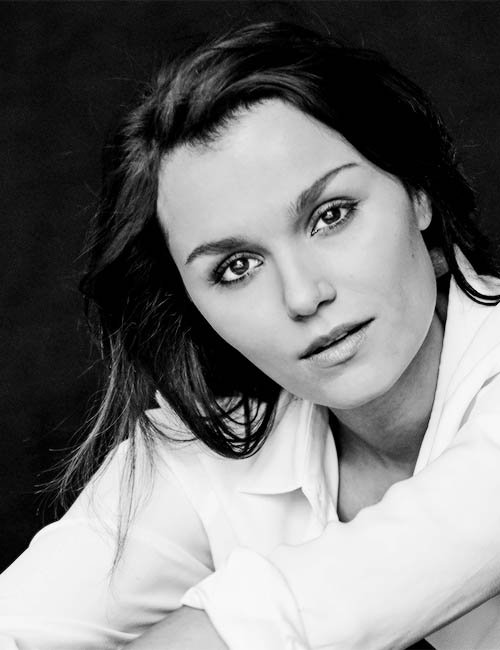Samantha Barks Daily tweet media